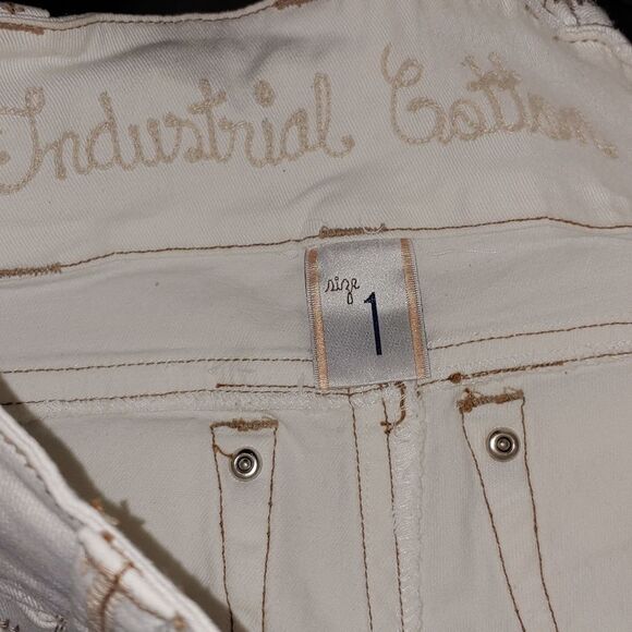 Industrial Cotton white bermuda jean shorts Sz 1 NWOT - Picture 5 of 5